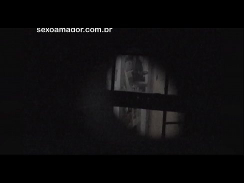❤️ Blondie tiġi filmata segretament minn voyeur tal-viċinat moħbi wara briks vojta ❤ Porn iebes f'mt.onlyhdporn.ru
