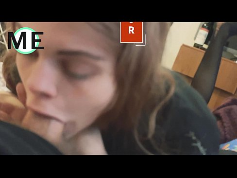 ❤️ Dick tal-gerżuma, pantyhose mqatta u tkaken imqattgħin sbieħ li jiltaqgħu ❤ Porn iebes f'mt.onlyhdporn.ru